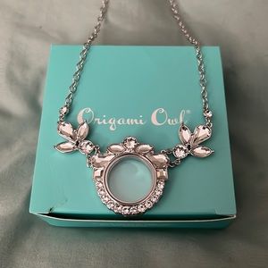 Origami Owl Limited Edition Necklace